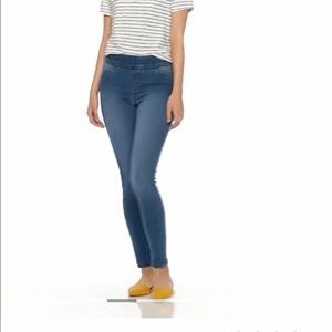 New✨Old Navy Super Skinny Pull-On Jeggings midrise